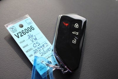 2026 Volkswagen Atlas Cross Sport 2.0T SE