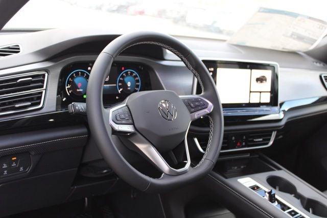 2026 Volkswagen Atlas Cross Sport 2.0T SE