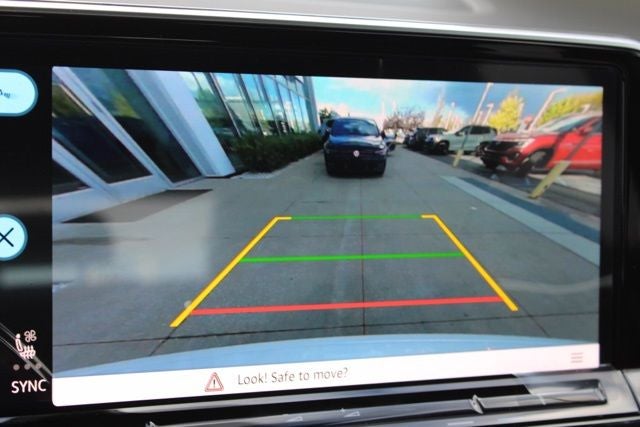 2026 Volkswagen Atlas Cross Sport 2.0T SE