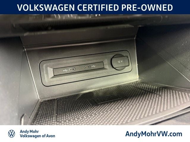 2023 Volkswagen Atlas Cross Sport 2.0T SEL R-Line