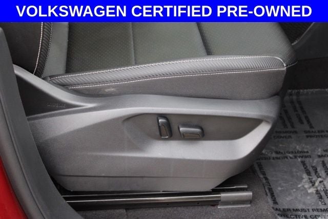 2022 Volkswagen Atlas Cross Sport 3.6L V6 SEL R-Line