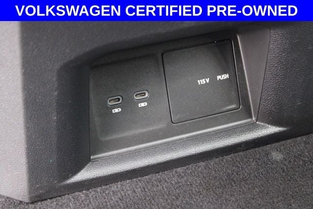 2022 Volkswagen Atlas Cross Sport 3.6L V6 SEL R-Line