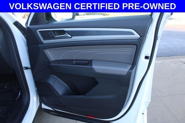 2023 Volkswagen Atlas Cross Sport 3.6L V6 SEL R-Line