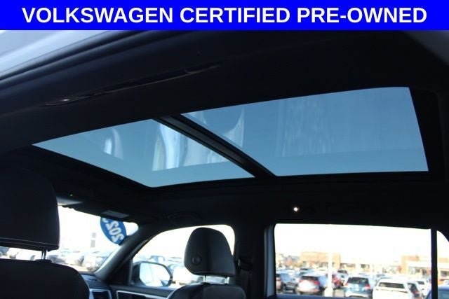 2023 Volkswagen Atlas Cross Sport 3.6L V6 SEL R-Line