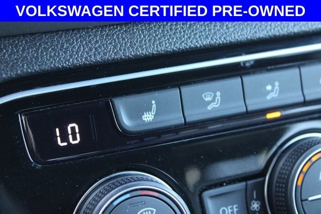 2023 Volkswagen Atlas Cross Sport 3.6L V6 SEL R-Line