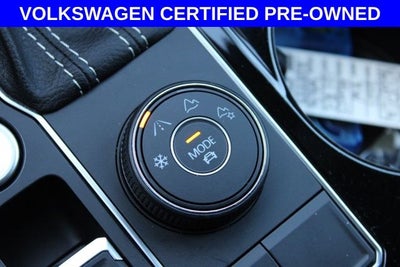 2023 Volkswagen Atlas Cross Sport 3.6L V6 SEL R-Line