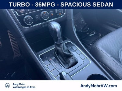 2018 Volkswagen Passat 2.0T R-Line