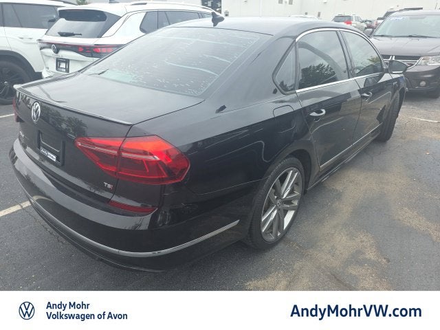 2018 Volkswagen Passat 2.0T R-Line