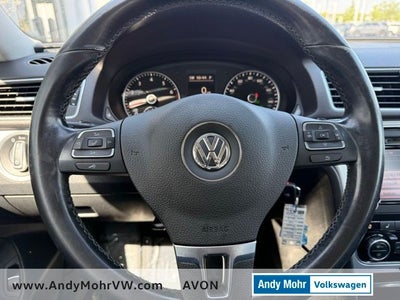 2012 Volkswagen Passat 2.5 SE w/Sunroof