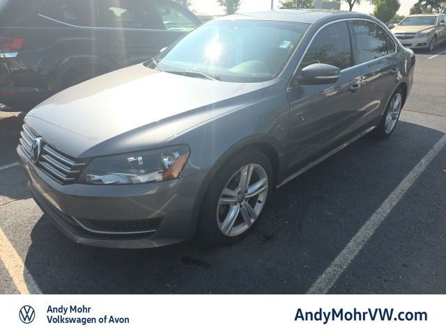 2014 Volkswagen Passat 1.8T SE w/Sunroof