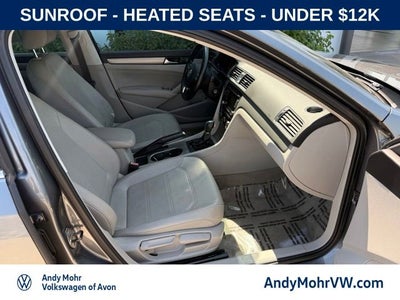 2014 Volkswagen Passat 1.8T SE w/Sunroof