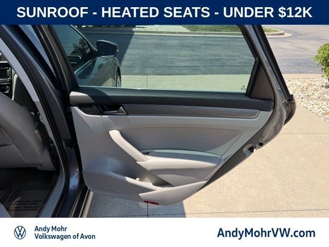 2014 Volkswagen Passat 1.8T SE w/Sunroof