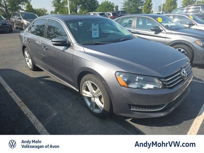 2014 Volkswagen Passat 1.8T SE w/Sunroof