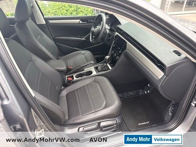 2022 Volkswagen Passat 2.0T SE