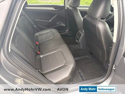 2022 Volkswagen Passat 2.0T SE