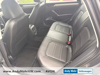 2022 Volkswagen Passat 2.0T SE