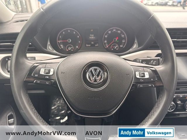 2022 Volkswagen Passat 2.0T SE