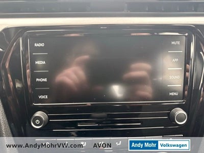 2022 Volkswagen Passat 2.0T SE
