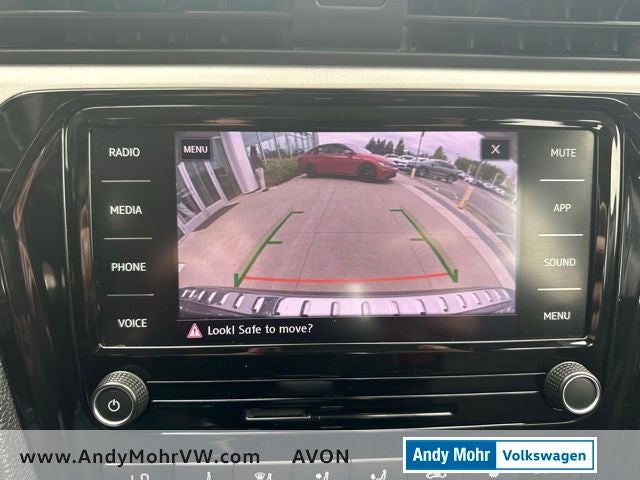 2022 Volkswagen Passat 2.0T SE