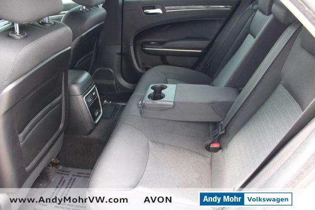 2018 Chrysler 300 Touring