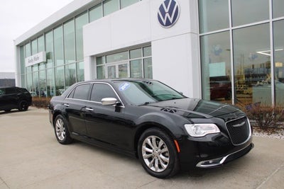 2016 Chrysler 300 C