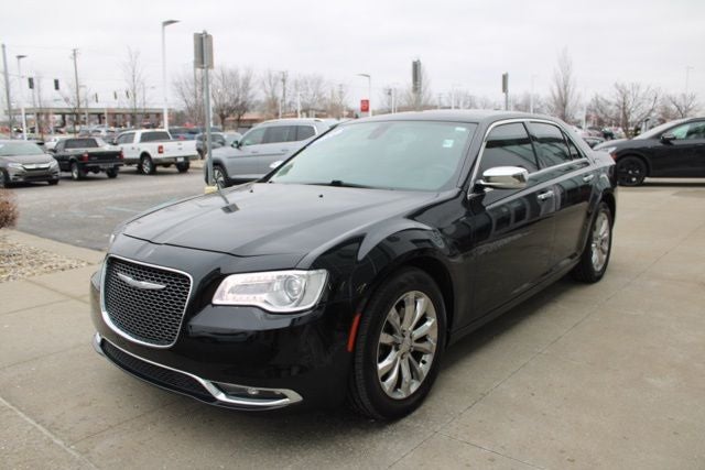 2016 Chrysler 300 C