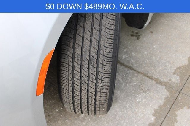 2024 Chrysler Voyager LX