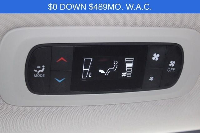 2024 Chrysler Voyager LX