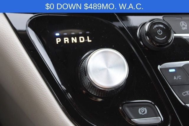 2024 Chrysler Voyager LX