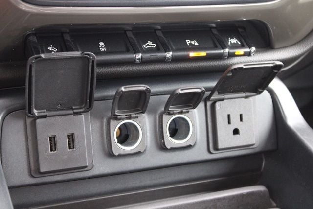 2018 Chevrolet Silverado 1500 High Country