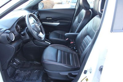 2020 Nissan Kicks SR