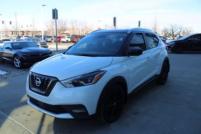 2020 Nissan Kicks SR