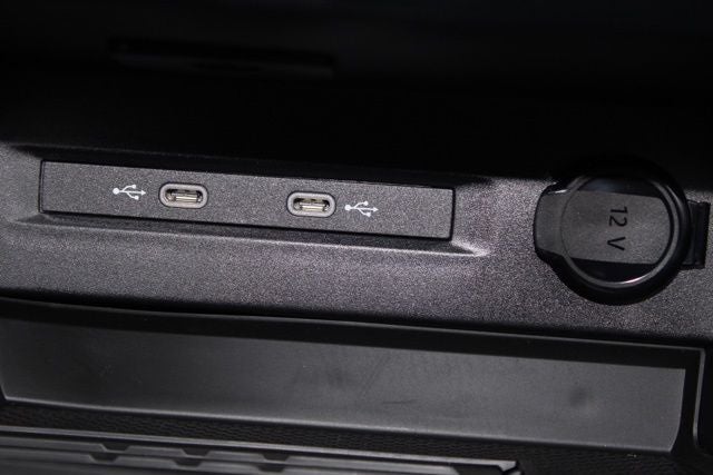 2026 Volkswagen Taos 1.5T SE Black