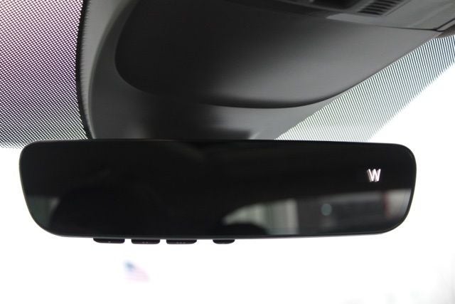 2026 Volkswagen Taos 1.5T SE Black