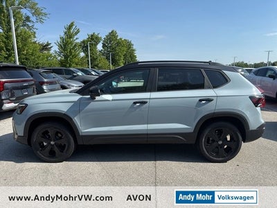 2026 Volkswagen Taos 1.5T SE Black