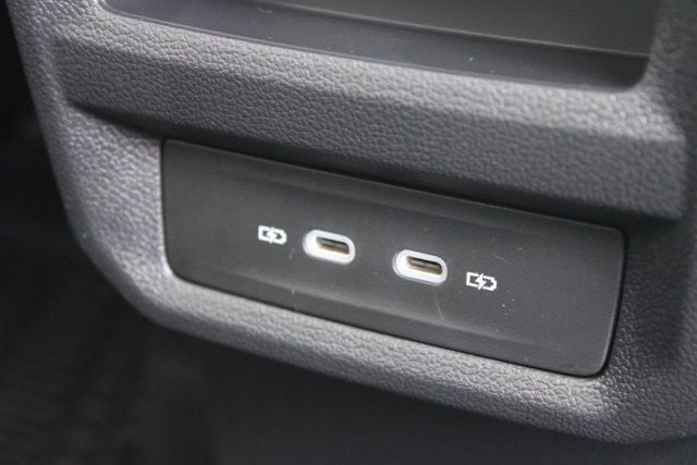 2026 Volkswagen Taos 1.5T SE Black