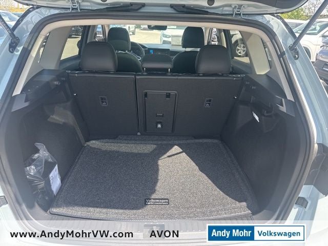 2026 Volkswagen Taos 1.5T SE Black