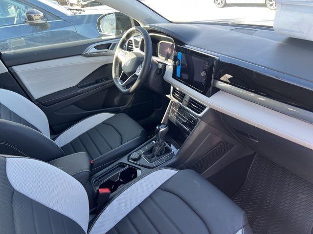 2026 Volkswagen Taos 1.5T SEL