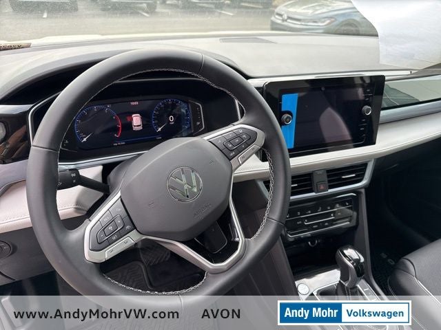 2026 Volkswagen Taos 1.5T SEL
