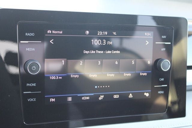 2026 Volkswagen Taos 1.5T SEL