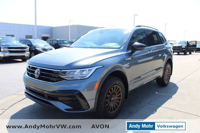 2022 Volkswagen Tiguan 2.0T SE R-Line Black