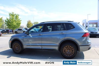 2022 Volkswagen Tiguan 2.0T SE R-Line Black