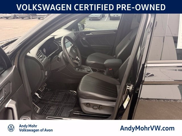 2024 Volkswagen Tiguan 2.0T SE R-Line Black