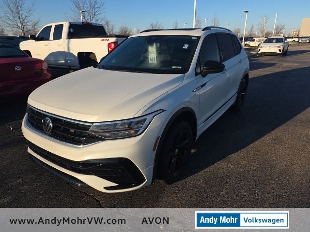 2024 Volkswagen Tiguan 2.0T SE R-Line Black