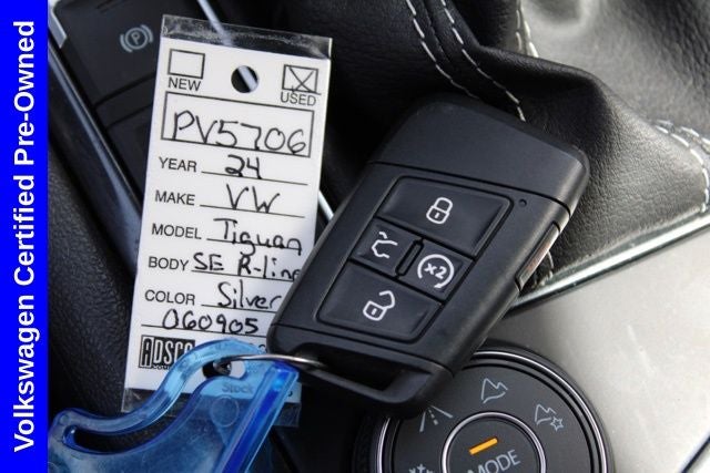 2024 Volkswagen Tiguan 2.0T SE R-Line Black