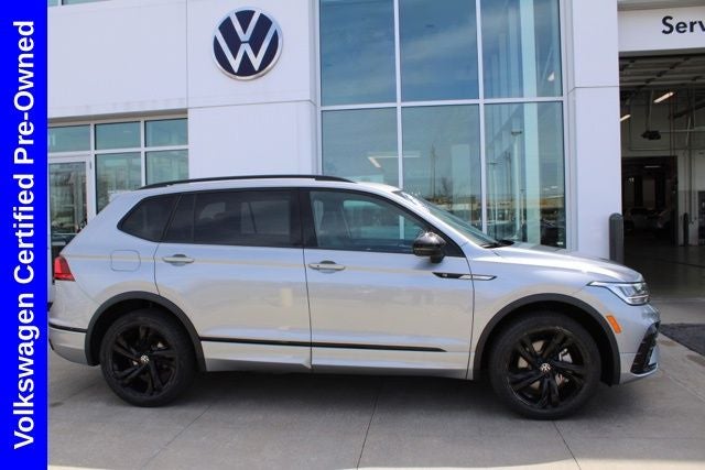 2024 Volkswagen Tiguan 2.0T SE R-Line Black