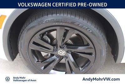 2023 Volkswagen Tiguan 2.0T SE R-Line Black