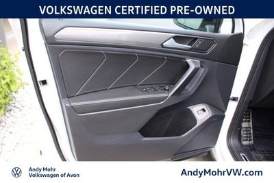 2023 Volkswagen Tiguan 2.0T SE R-Line Black