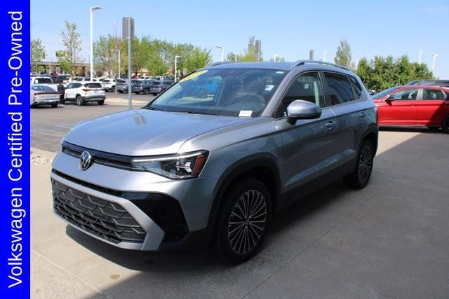 2025 Volkswagen Taos 1.5T SE