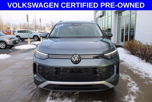 2025 Volkswagen Tiguan 2.0T SE